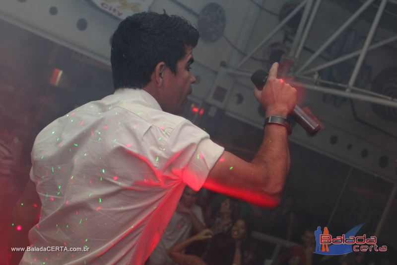 Balada: Fotos de Sexta na Plataforma do Choop na Cidade do Automovel - DF