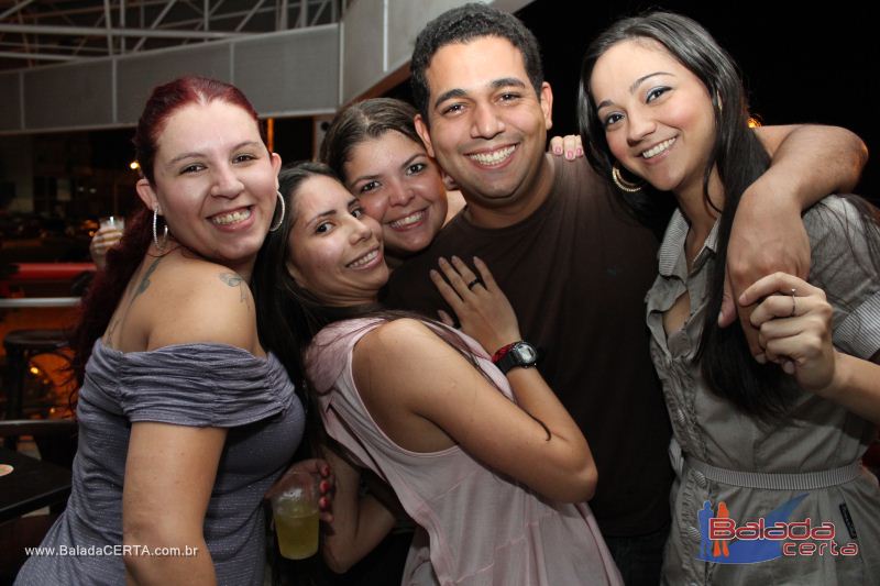 Balada: Fotos de Sexta na Plataforma do Choop na Cidade do Automovel - DF