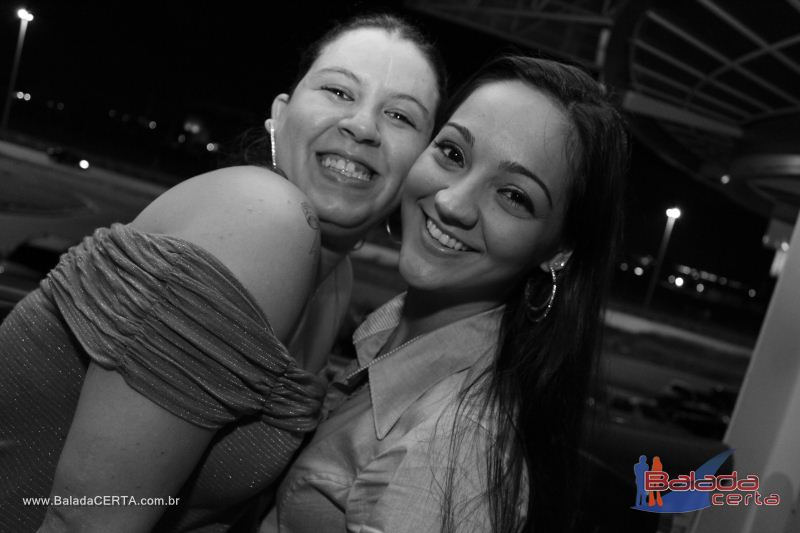 Balada: Fotos de Sexta na Plataforma do Choop na Cidade do Automovel - DF