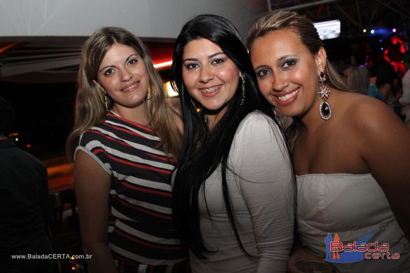 Balada: Fotos de Sexta na Plataforma do Choop na Cidade do Automovel - DF