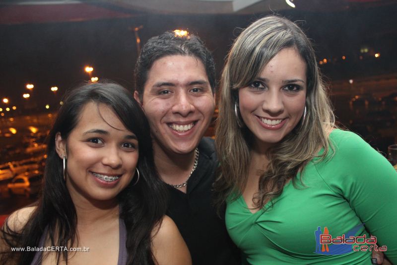 Balada: Fotos de Sexta na Plataforma do Choop na Cidade do Automovel - DF
