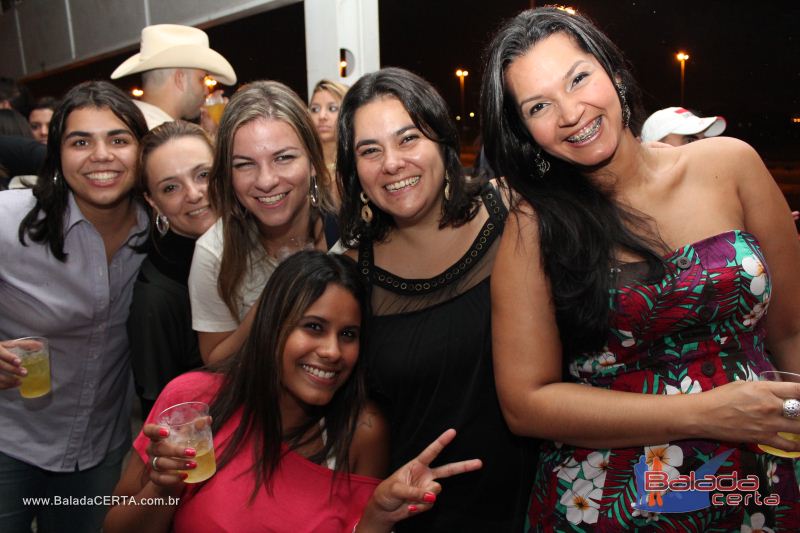 Balada: Fotos de Sexta na Plataforma do Choop na Cidade do Automovel - DF