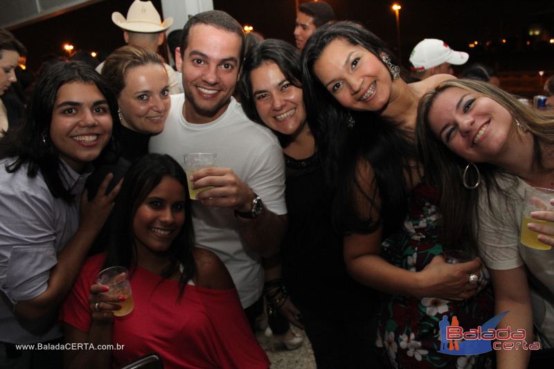 Balada: Fotos de Sexta na Plataforma do Choop na Cidade do Automovel - DF