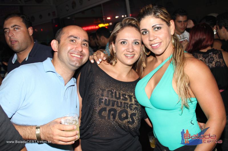 Balada: Fotos de Sexta na Plataforma do Choop na Cidade do Automovel - DF