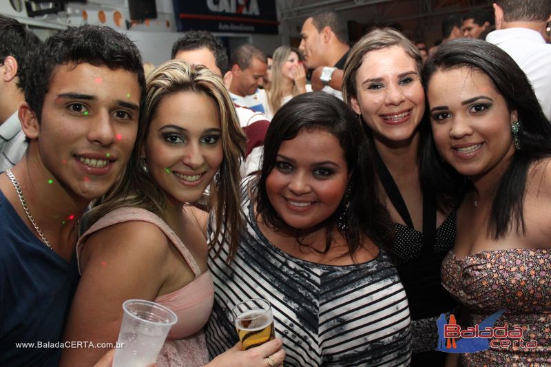 Balada: Fotos de Sexta na Plataforma do Choop na Cidade do Automovel - DF