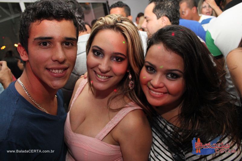 Balada: Fotos de Sexta na Plataforma do Choop na Cidade do Automovel - DF