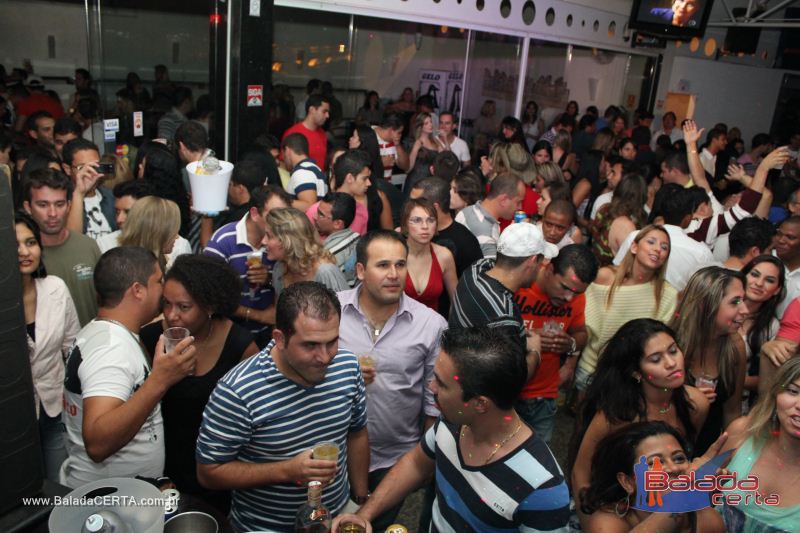 Balada: Fotos de Sexta na Plataforma do Choop na Cidade do Automovel - DF