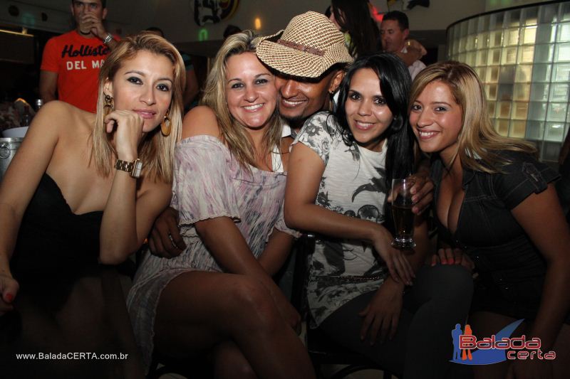 Balada: Fotos de Sexta na Plataforma do Choop na Cidade do Automovel - DF