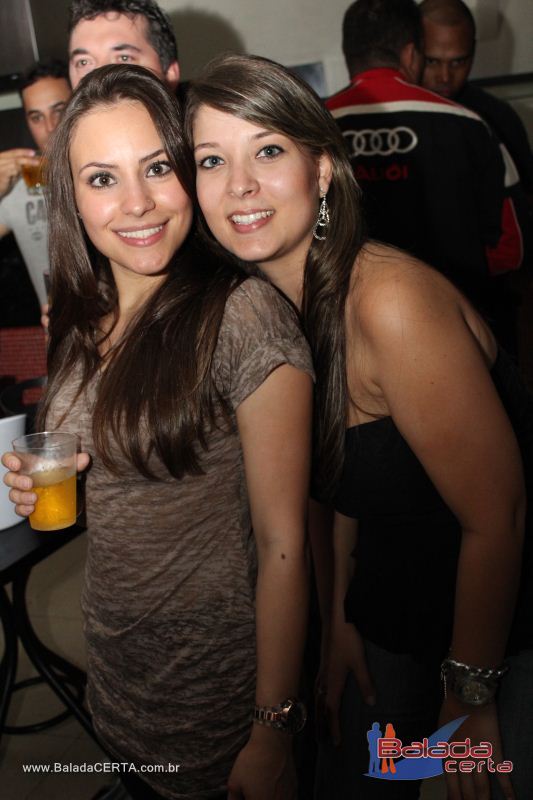 Balada: Fotos de Sexta na Plataforma do Choop na Cidade do Automovel - DF