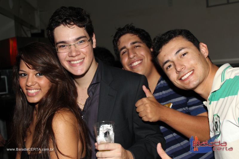 Balada: Fotos de Sexta na Plataforma do Choop na Cidade do Automovel - DF