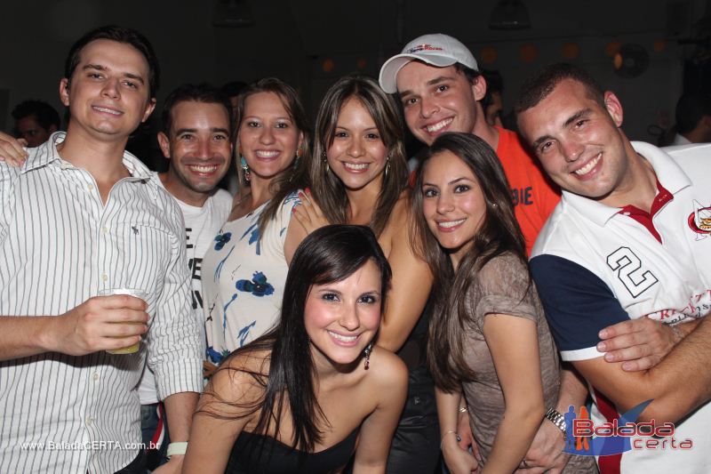 Balada: Fotos de Sexta na Plataforma do Choop na Cidade do Automovel - DF