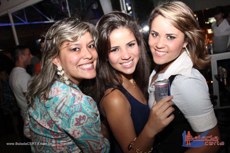 Balada: Fotos de Sexta na Plataforma do Choop na Cidade do Automovel - DF