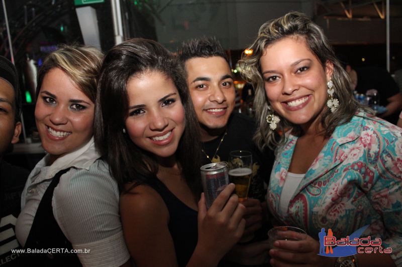 Balada: Fotos de Sexta na Plataforma do Choop na Cidade do Automovel - DF