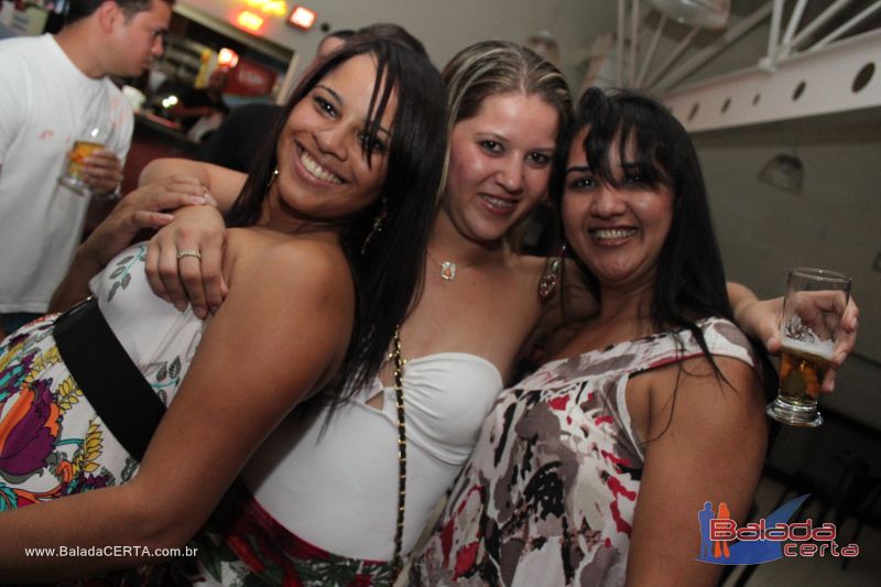 Balada: Fotos de Sexta na Plataforma do Choop na Cidade do Automovel - DF