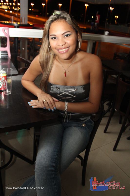 Balada: Fotos de Sexta na Plataforma do Choop na Cidade do Automovel - DF