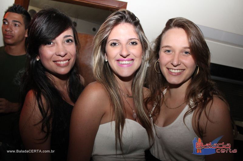 Balada: Fotos de Sexta na Plataforma do Choop na Cidade do Automovel - DF