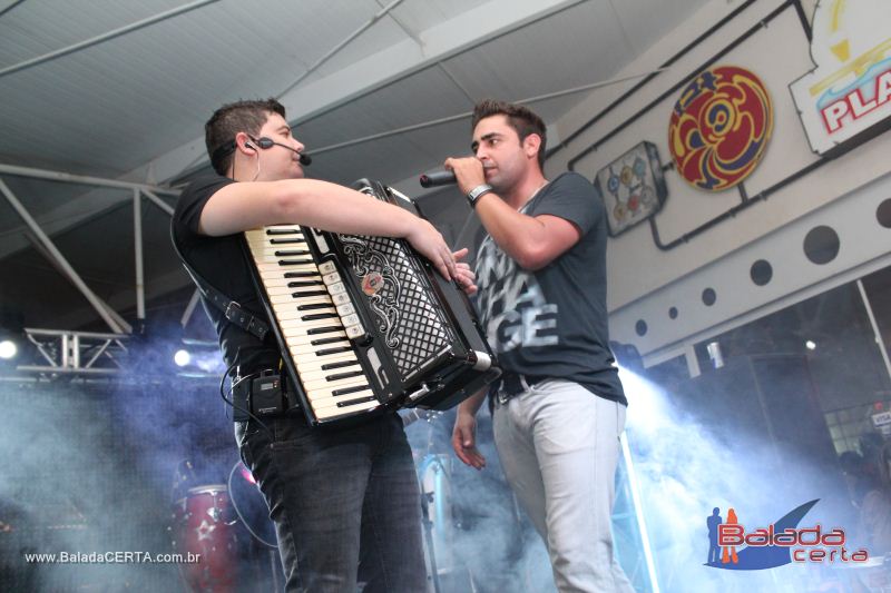 Balada: Fotos de Sexta na Plataforma do Choop na Cidade do Automovel - DF