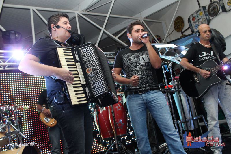 Balada: Fotos de Sexta na Plataforma do Choop na Cidade do Automovel - DF