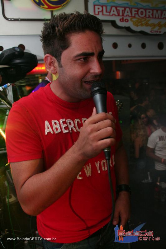 Balada: Fotos de Sexta na Plataforma do Choop na Cidade do Automovel - DF