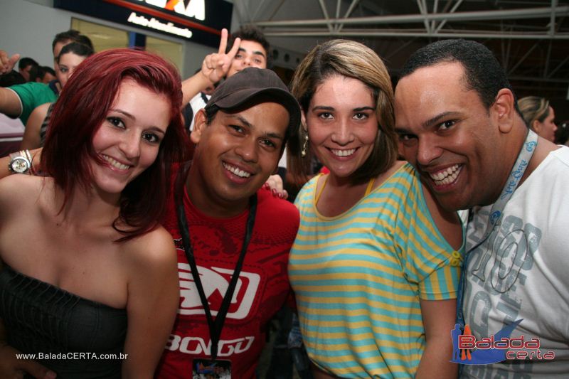 Balada: Fotos de Sexta na Plataforma do Choop na Cidade do Automovel - DF