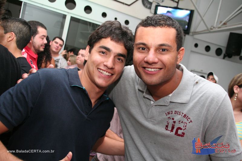 Balada: Fotos de Sexta na Plataforma do Choop na Cidade do Automovel - DF