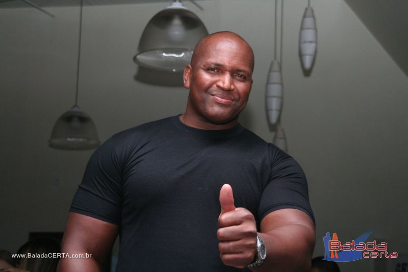 Balada: Fotos de Sexta na Plataforma do Choop na Cidade do Automovel - DF