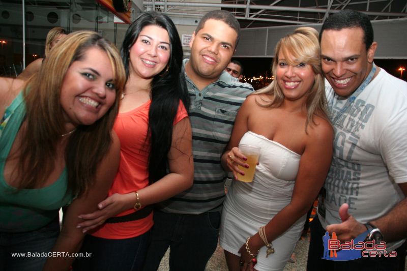 Balada: Fotos de Sexta na Plataforma do Choop na Cidade do Automovel - DF