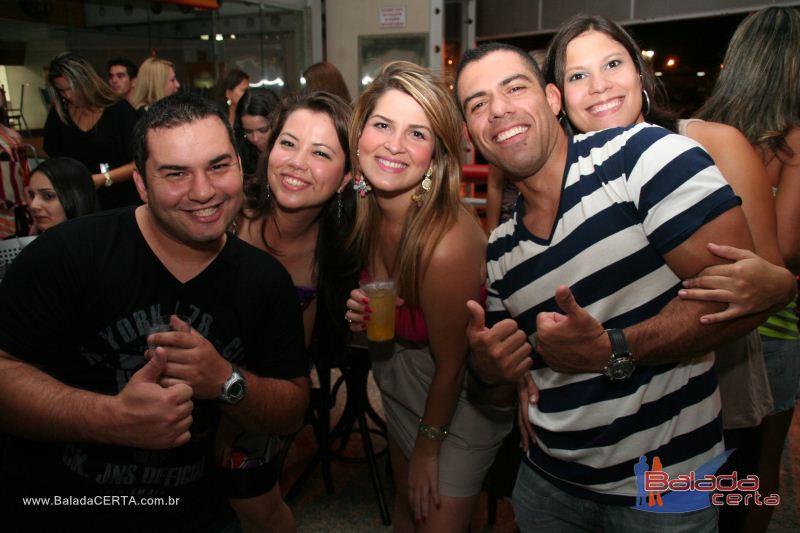 Balada: Fotos de Sexta na Plataforma do Choop na Cidade do Automovel - DF