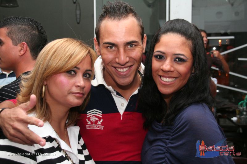 Balada: Fotos de Sexta na Plataforma do Choop na Cidade do Automovel - DF