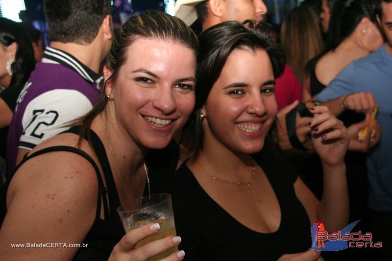 Balada: Fotos de Sexta na Plataforma do Choop na Cidade do Automovel - DF