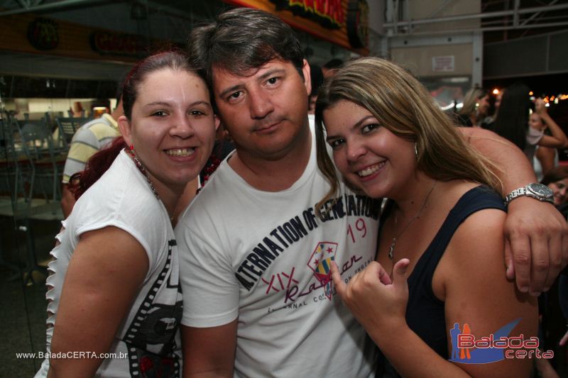 Balada: Fotos de Sexta na Plataforma do Choop na Cidade do Automovel - DF