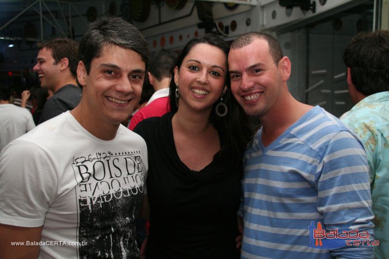 Balada: Fotos de Sexta na Plataforma do Choop na Cidade do Automovel - DF