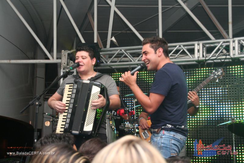 Balada: Fotos de Sexta na Plataforma do Choop na Cidade do Automovel - DF