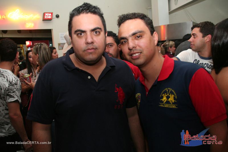 Balada: Fotos de Sexta na Plataforma do Choop na Cidade do Automovel - DF