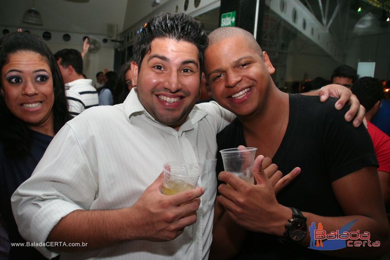 Balada: Fotos de Sexta na Plataforma do Choop na Cidade do Automovel - DF