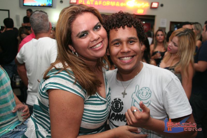 Balada: Fotos de Sexta na Plataforma do Choop na Cidade do Automovel - DF
