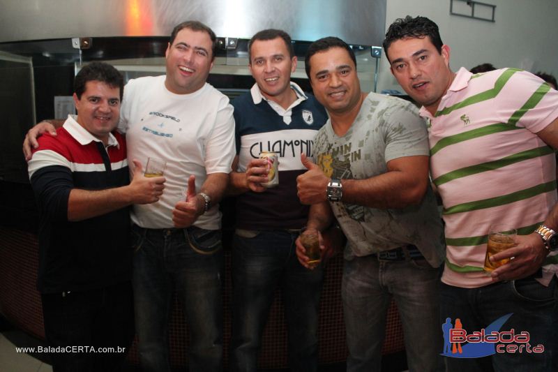 Balada: Fotos de Sexta na Plataforma do Choop na Cidade do Automovel - DF