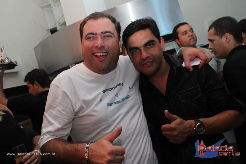 Balada: Fotos de Sexta na Plataforma do Choop na Cidade do Automovel - DF