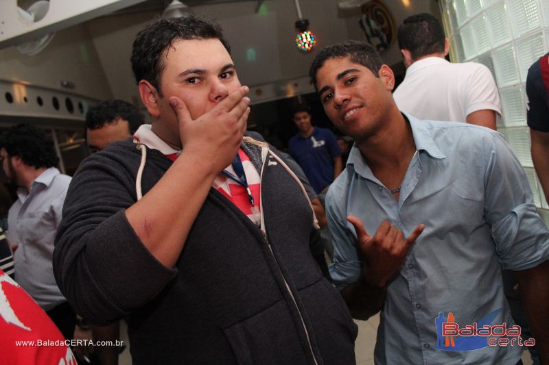 Balada: Fotos de Sexta na Plataforma do Choop na Cidade do Automovel - DF