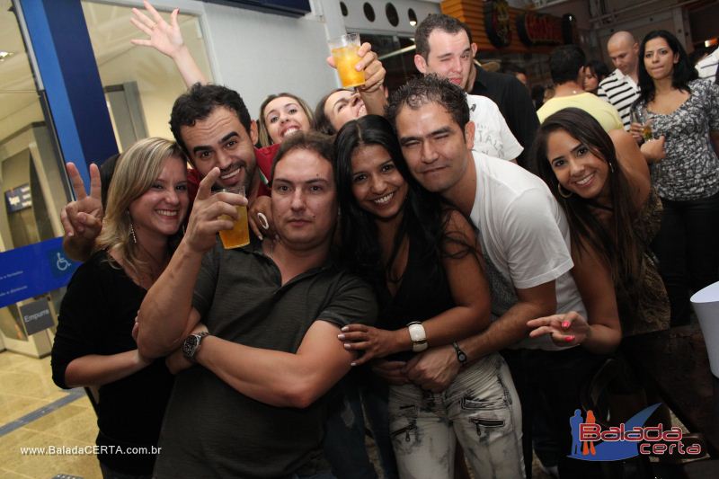Balada: Fotos de Sexta na Plataforma do Choop na Cidade do Automovel - DF