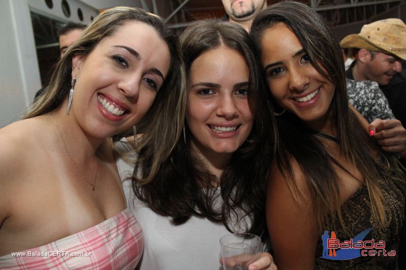 Balada: Fotos de Sexta na Plataforma do Choop na Cidade do Automovel - DF
