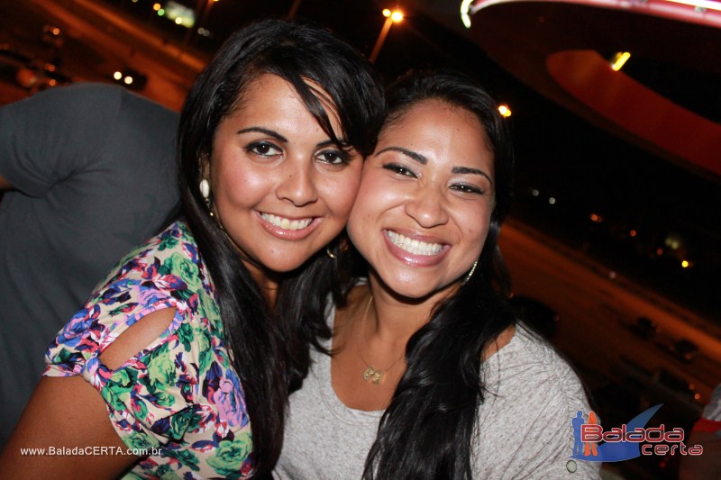 Balada: Fotos de Sexta na Plataforma do Choop na Cidade do Automovel - DF