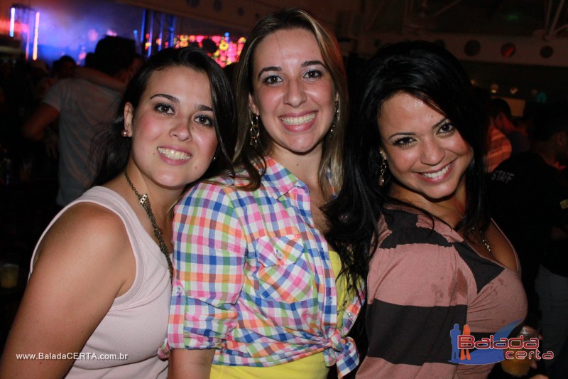 Balada: Fotos de Sexta na Plataforma do Choop na Cidade do Automovel - DF