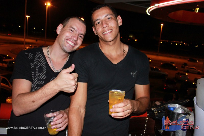 Balada: Fotos de Sexta na Plataforma do Choop na Cidade do Automovel - DF