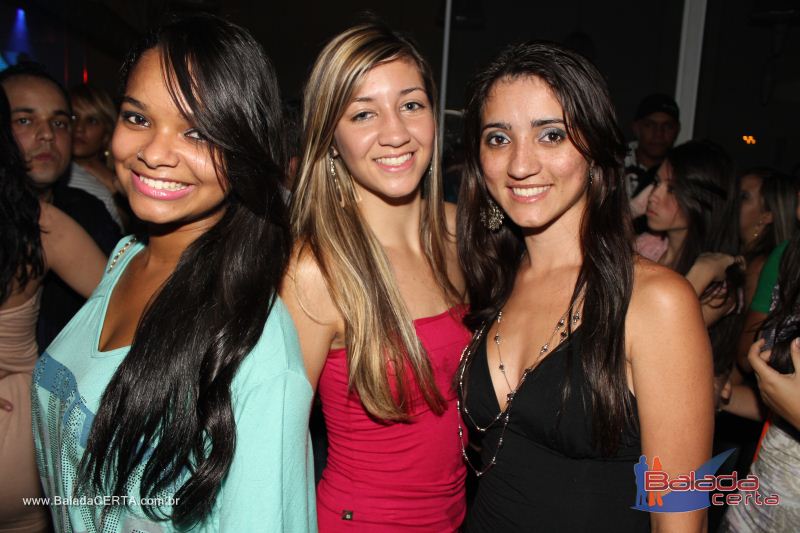 Balada: Fotos de Sexta na Plataforma do Choop na Cidade do Automovel - DF