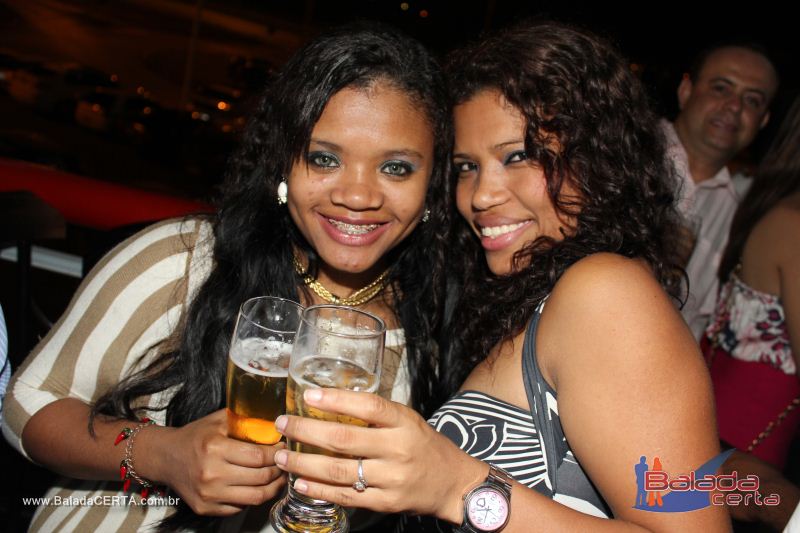 Balada: Fotos de Sexta na Plataforma do Choop na Cidade do Automovel - DF