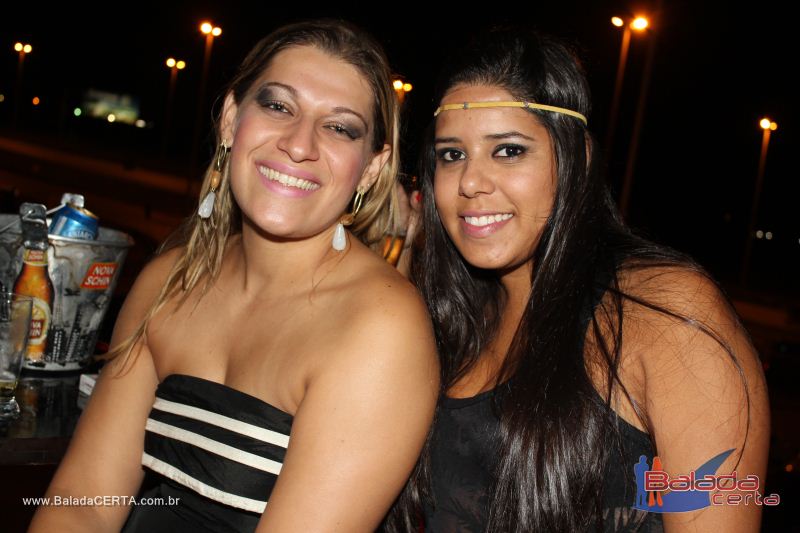 Balada: Fotos de Sexta na Plataforma do Choop na Cidade do Automovel - DF