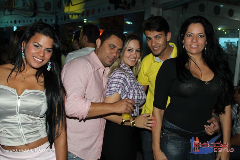 Balada: Fotos de Sexta na Plataforma do Choop na Cidade do Automovel - DF