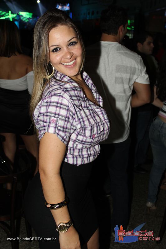 Balada: Fotos de Sexta na Plataforma do Choop na Cidade do Automovel - DF