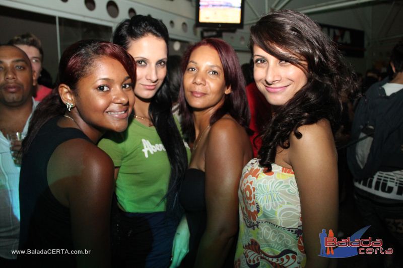 Balada: Fotos de Sexta na Plataforma do Choop na Cidade do Automovel - DF